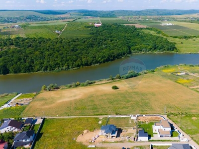 Teren de vanzare zona Lebada Rai, Botosani