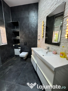 Universitate Apartament 2 camere plus dressing Renovat