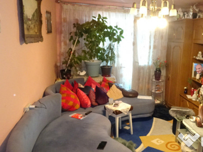 Vand apartament 2 camere decomandat in Deva, zona Micro 15, etaj 6,