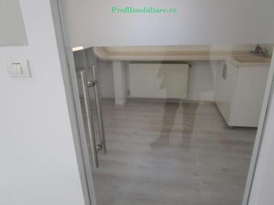 Spatiu-Apartament 6 camere, 158 mp, Micalaca zona 300, acces separat