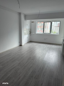 Apartament 3 camere cu terasa de 105 mp metrou Berceni