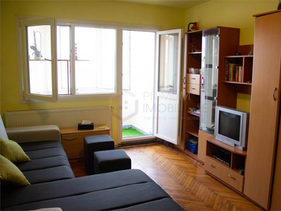 Apartament 1 Camera - Mobilat - Etaj 2 - Centrala Proprie -