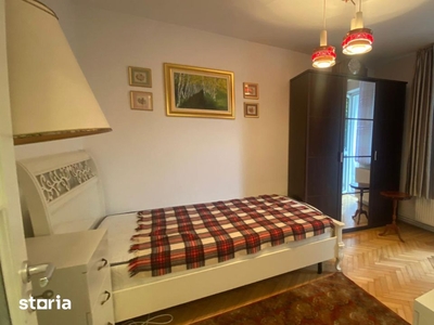 Apartament 3 camere la 4 minute de Olga Gudyn Intl School