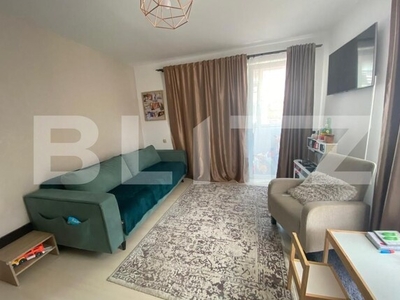 Apartament 2 dormitoare, 50mp, 3 balcoane, parcare, zona Centrala