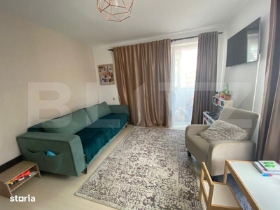 Apartament 2 dormitoare, 50mp, 3 balcoane, parcare, zona Centrala