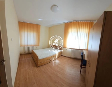 Apartament 3 camere de inchiriat Pacurari