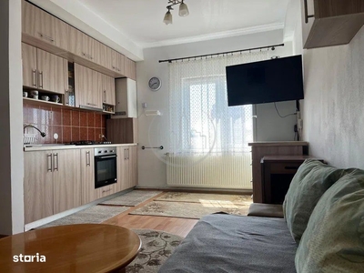 Apartament 3 camere de vanzare zona Vasile Aaron