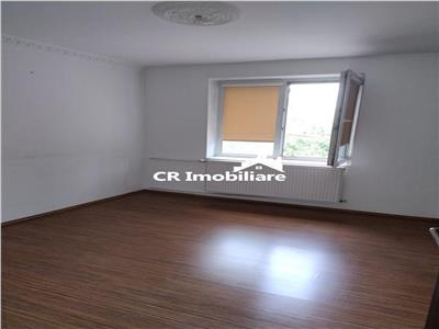 Apartament 3 camere Dristor