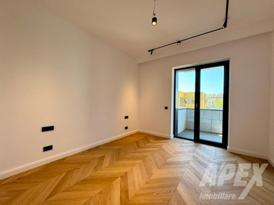 Apartament 4 camere bloc boutique | Terase 40mp | View Lacul