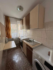 Apartament cu 2 camere semidecomandate Zona G.Enescu