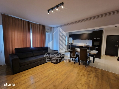 Apartament cu 3 camere, 2 bai, centrala proprie, etaj 2, zona Sagului