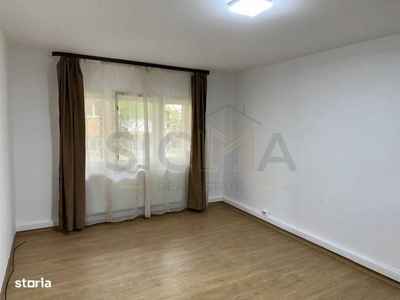 Apartament cu 3 camere de vanzare in Zorilor!