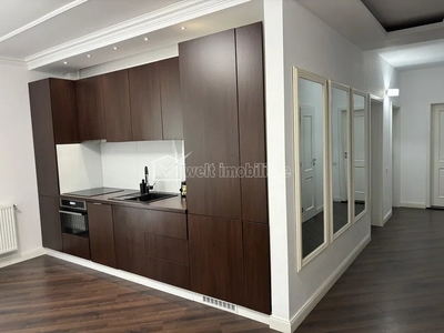 Apartament cu 3 camere, parcare, Soporului