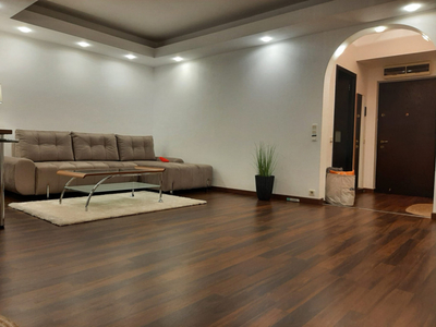 Apartament de vanzare Soseaua Nordului + curte