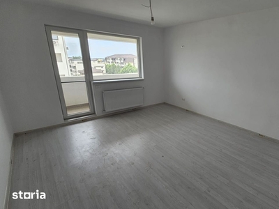 Apartament de 3 camere Zona Metalurgiei sectorul 4 geamuri tripan