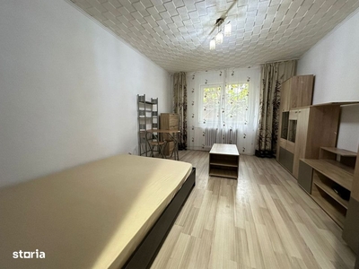 Apartament 2 camere, semifinisat, terasa, zona Urusagului