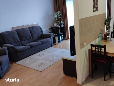 Apartament cu 2 camere Decomandat Sanpetru