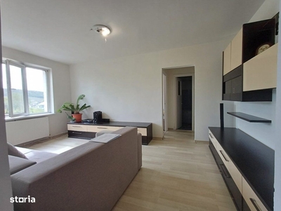 Apartament de 2 camere, 55mp, etaj intermediar, balcon, zona Eroilor