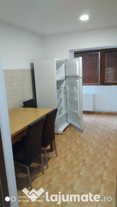 Proprietar, inchiriez apartament 2 camere, Militari