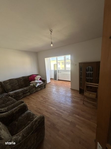 Apartament 3 camere, decomandat, Calea Cisnadiei - Arhitectilor