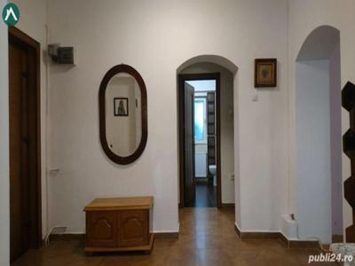 Vand apartament 3 camere P-ta Presei Libere