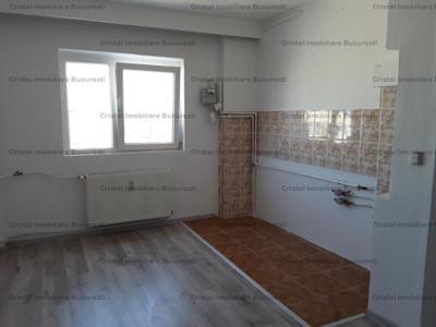 Apartament 2 camere, la 5 min. metrou ApArAtorii Patriei, TeavA pt centralA proprie.