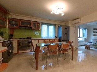 Apartament 3 camere Calea Calarasilor - Matei Basarab