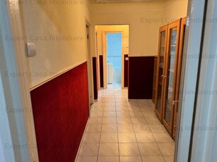 Apartament de vânzare în Mircea cel Bătrân