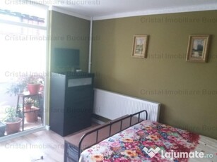 Apartament vinzare cu 4 camere ,Rahova