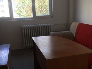 Inchiriere apartament 2 camere Dristor, metrou 4min, mocheta