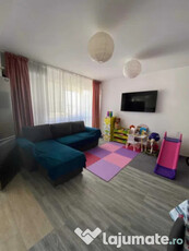 Apartament 3 camere 9 Mai