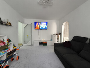 37695 OCAZIE!!!! Apartament 2 camere CET