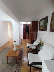 Apartament cu 3 camere