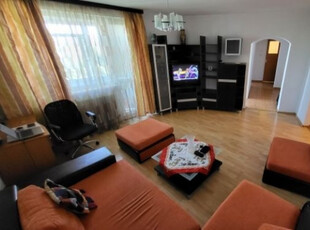 Apartament 3 camere