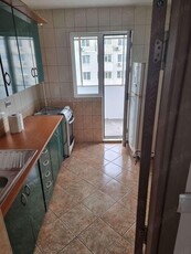 Apartament 3 camere Ghencea 67mp