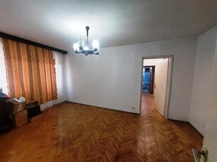 Apartament 3 camere Titan, Piata Minis, Ale. Vasile Goldis