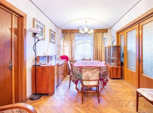 Apartament cu 4 camere - metrou Ștefan cel Mare