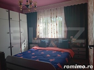 Apartament de 3 camere, zona Bradet