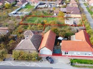 Casă cu destinații multiple în Chișineu-Criș(Pădureni), la șoseaua principală