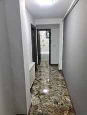 Proprietar vând apartament 2 camere decomandat micro 40