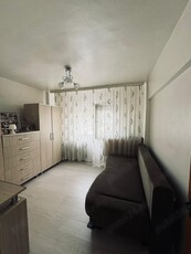 Vand apartament 2 camere