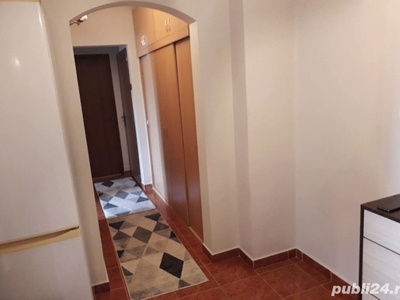 Apartament cu 3 camere decomandat in Alexandru cel Bun-Rond 28