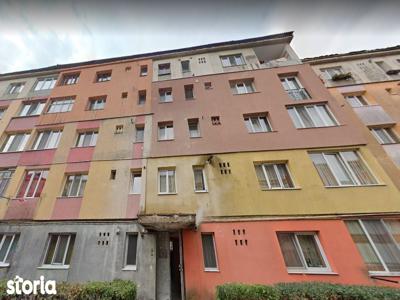 Strada Rapsodiei, Apartament cu 2 camere - 38 mp - etaj 4