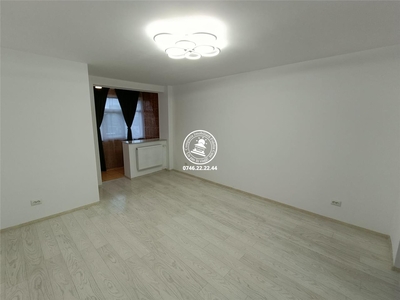 Apartament 1 camera de vanzare Tatarasi