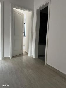 Apartament 3 camere, etaj 2, 77.88 mp, în Fălticeni