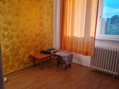 Apartament 2 camere Drumul Taberei 2 camere cf 2 decomandat etaj 6/10 hol L