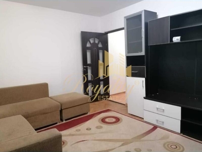 Apartament 3 camere Et.1, 50mp+centrala-Zona Piata Doina