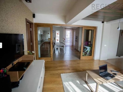 Rezervat! Apartament trei camere de lux la casa ,Tractorul