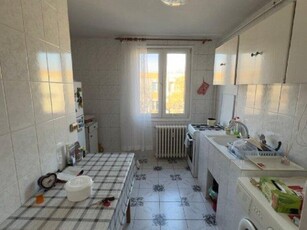 Apartament 3 camere Drumul Taberei