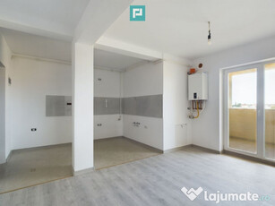 Apartament cu 3 camere și loc de parcare în zona Toront...